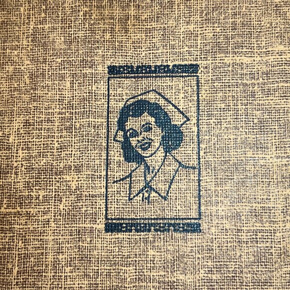 VTG 1944 Cherry Ames Army Nurse Grosset & Dunlap Hardcover Book by Helen Wells - Picture 2 of 12